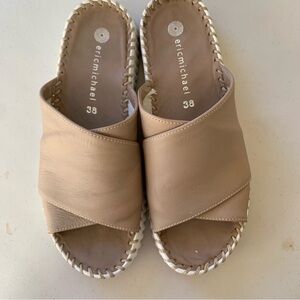 Women Eric Michael Beige Leather Slide Sandals Size 38 Us size 7,5M